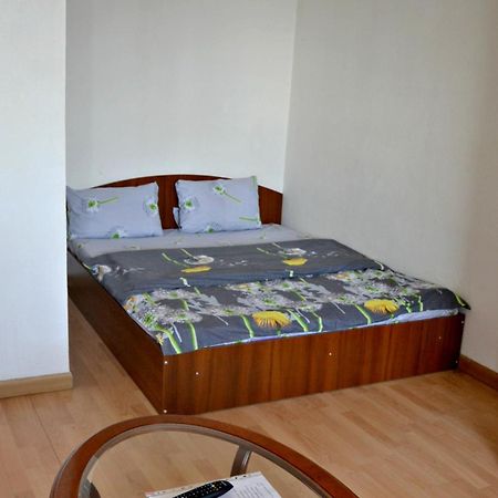 Apartment On Prospect Beresteiskyi 29 Kiev Bagian luar foto